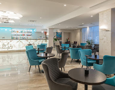  ресторан Kostas