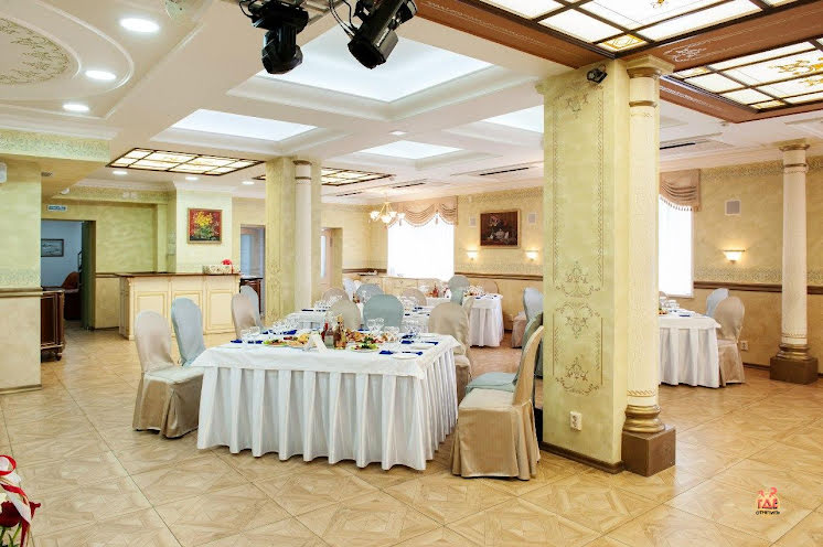 Зал на 100 человек в «Хлынов» фотография №7