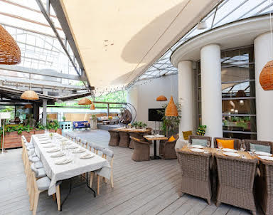  ресторан Food Embassy
