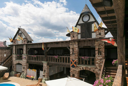 Балкон в Малый зал