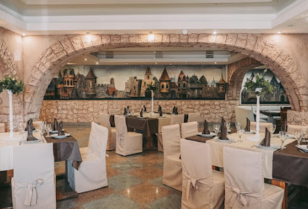 Основной зал в Основной зал