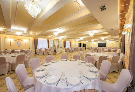 Основной зал в Основной зал