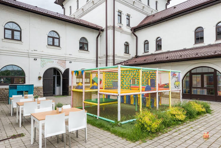 Семейное кафе «Русская сказка» в «Русская сказка» фотография № 1