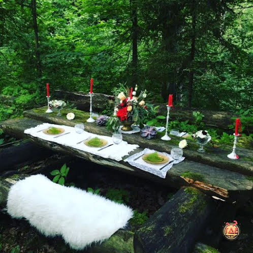 Поляна сказок в «Таёжные Дачи» фотография №2