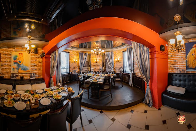 Основной зал в «Bootleggers» фотография №13