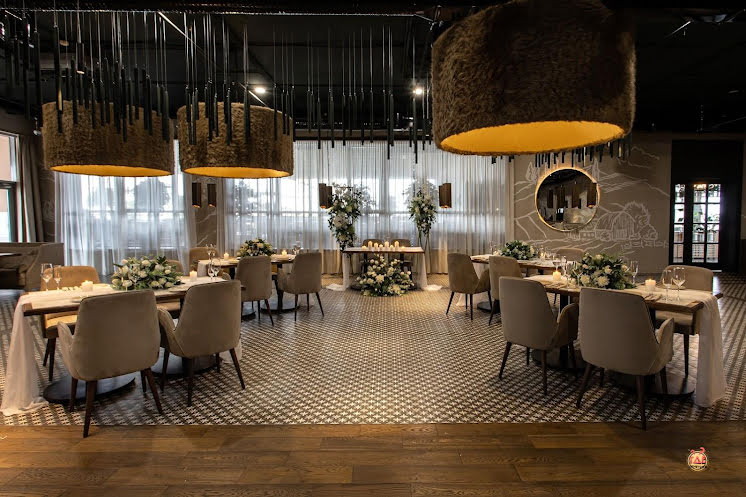 Основной зал в «Мамука» фотография №9