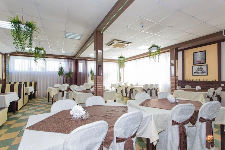 Основной зал в «Элена» фотография №19