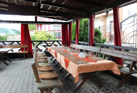 Боковая беседка 1 в Караоке-зал