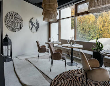  ресторан Avgust 13 vostok