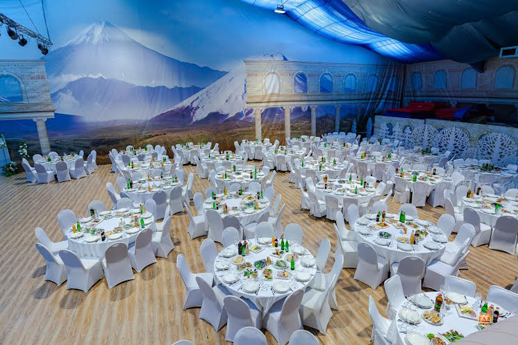 Большой банкетный зал в «Центр отдыха Леонида Тягачева» фотография №17