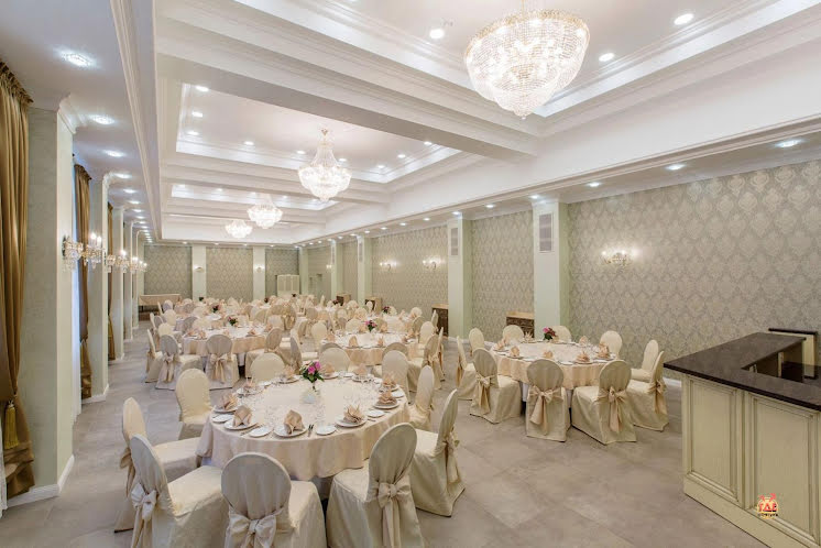 Зал на 120 человек в «Дворец Купидона» фотография №6