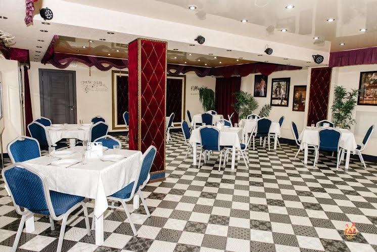 Нижний зал в «Арт Контраст» фотография №10