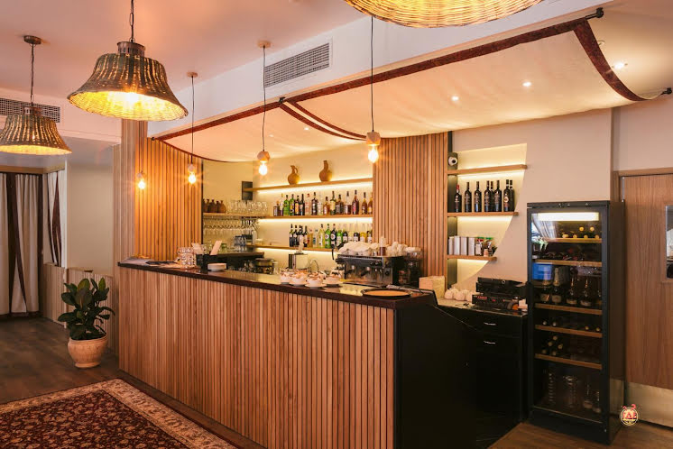 Барный зал  в «Мацони на Парашютной» фотография №1