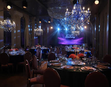  ресторан La Riva Hall