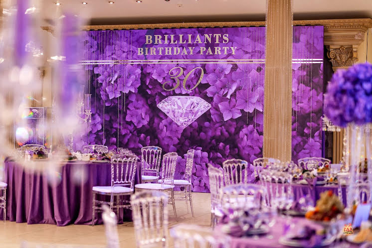 Банкетный зал  в «Ренессанс» фотография №1