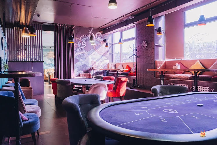 Зал "Покер" в «Feromon Primorskaya» фотография №2