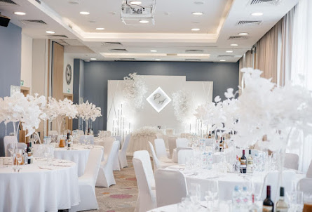 Большой зал  в Зал «Pop-up»