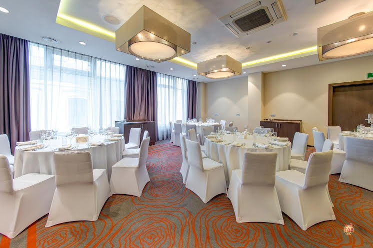 Зал «Европа» в «Tenet» фотография №10