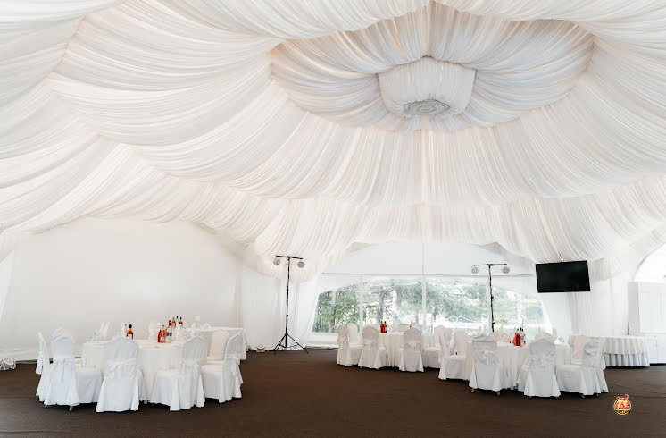 Большой шатер в «Волжская деревня» фотография №3