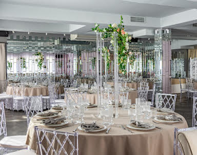  ресторан Catch на Академика Пилюгина