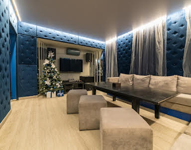  ресторан Сто Друзей