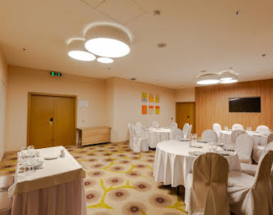  ресторан Edge Seligerskaya-Moscow