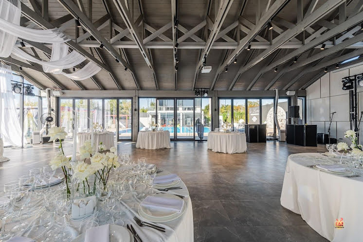 Основной зал в «La luna» фотография №10