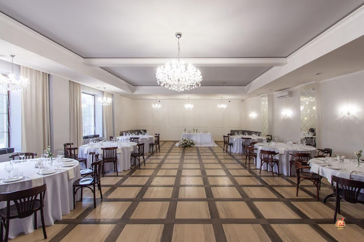 Основной зал в «Булыгин» фотография №11