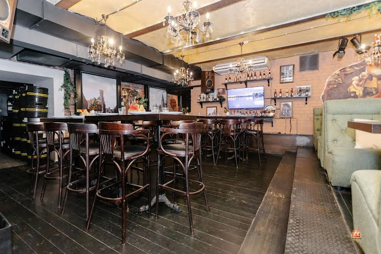 Зал "Кега" в «Leuven Belgian Brasserie» фотография №3