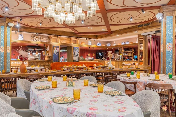 Основной зал в «Askaneli» фотография №3