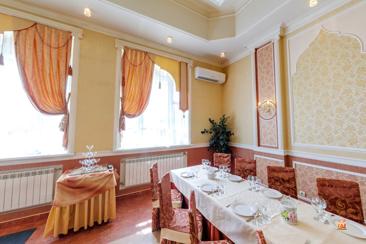 Восточный зал в «Мики» фотография №1