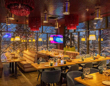  ресторан Перчини Grill & Wine на Волжском проспекте