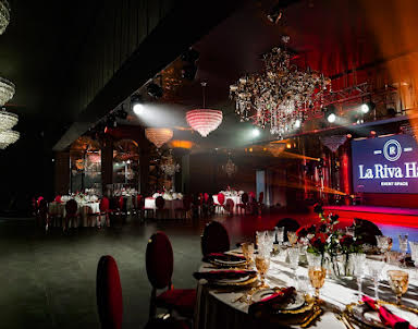  ресторан La Riva Hall