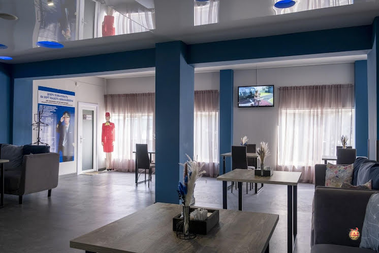 Верхний зал в «Pilot» фотография №12