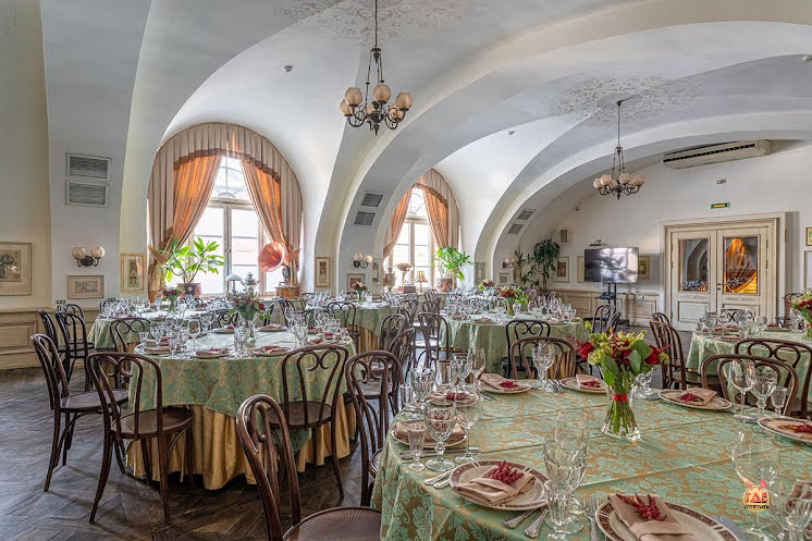 Зал «Венский» в «Русская рюмочная №1» фотография №4