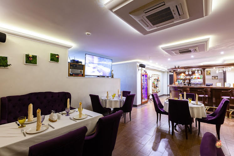 Основной зал в «Необыкновенный» фотография №13