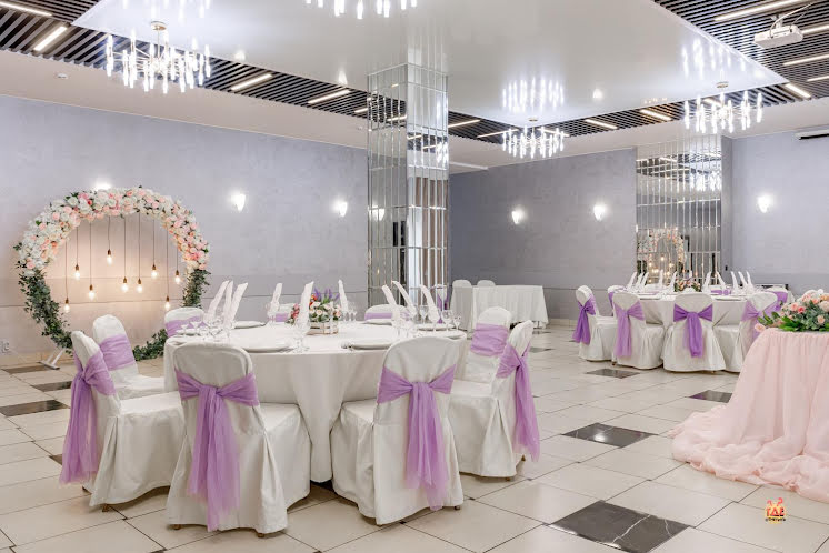 Зал «Белый холл» в «АМАКС Золотое кольцо» фотография №19