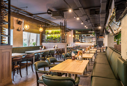 Основной зал в Основной зал