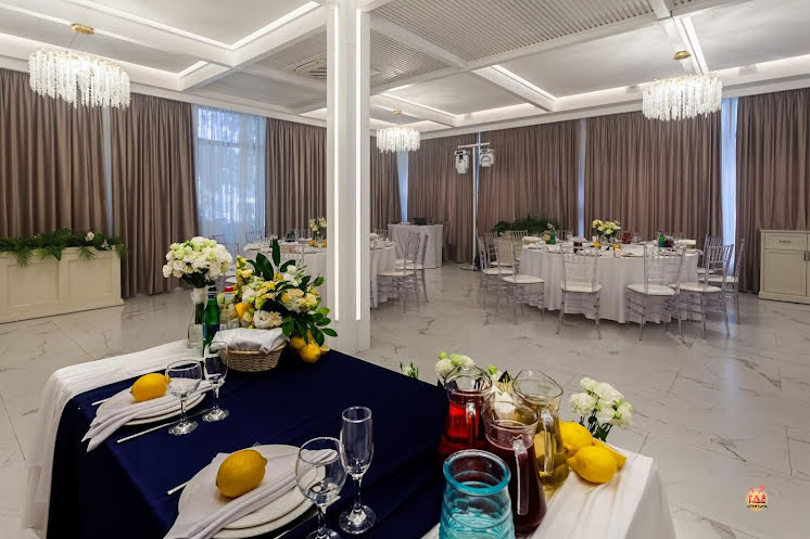 Зал  White в «Двин Холл» фотография №10