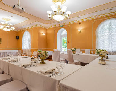  ресторан Александрия-Петергоф