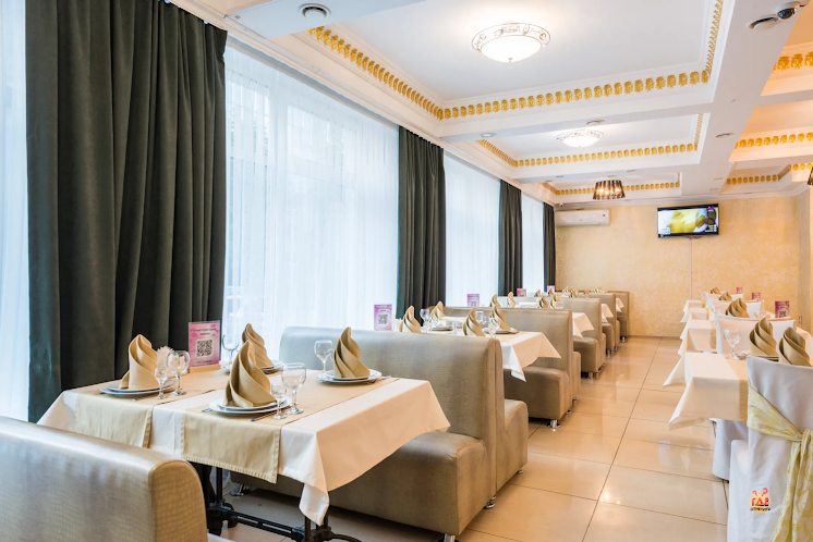 Основной зал в «Уют» фотография №15