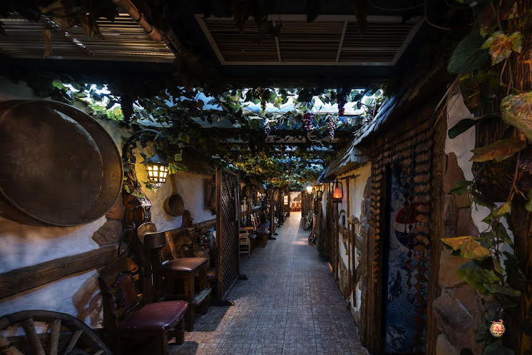 Зал ресторана  в «Три перца» фотография №16