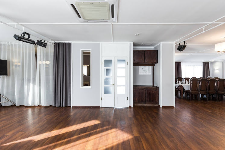 Банкетный зал в «Заповедное» фотография №4