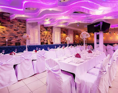 Новый год в Артист