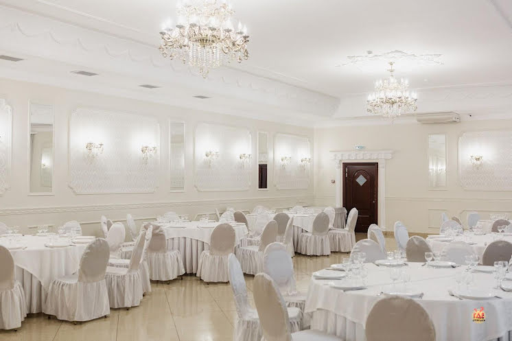 Зал "Царский" в «Версаль» фотография №15