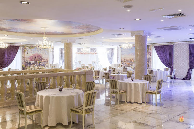 Мраморный зал в «Ля Мур» фотография №16