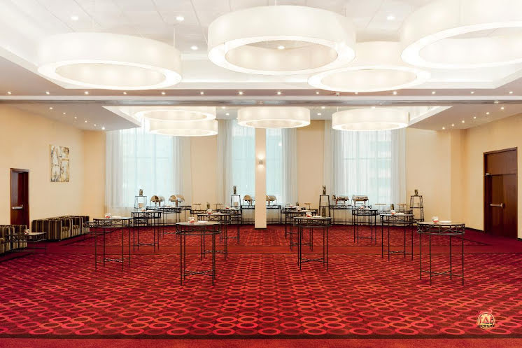 Зал «Гранд Бол Рум» в «Лесная Сафмар» фотография №3