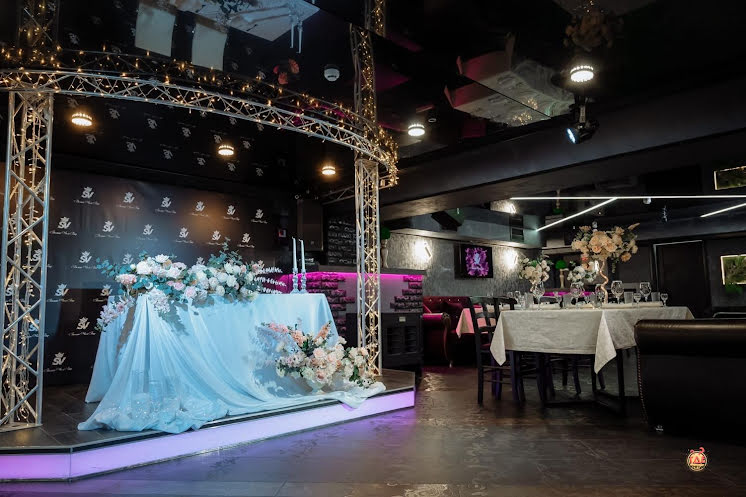 Dance Hall  в «Больше Чем Бар» фотография №14