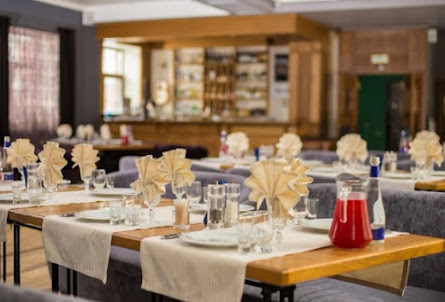 Основной зал  в Детская малая