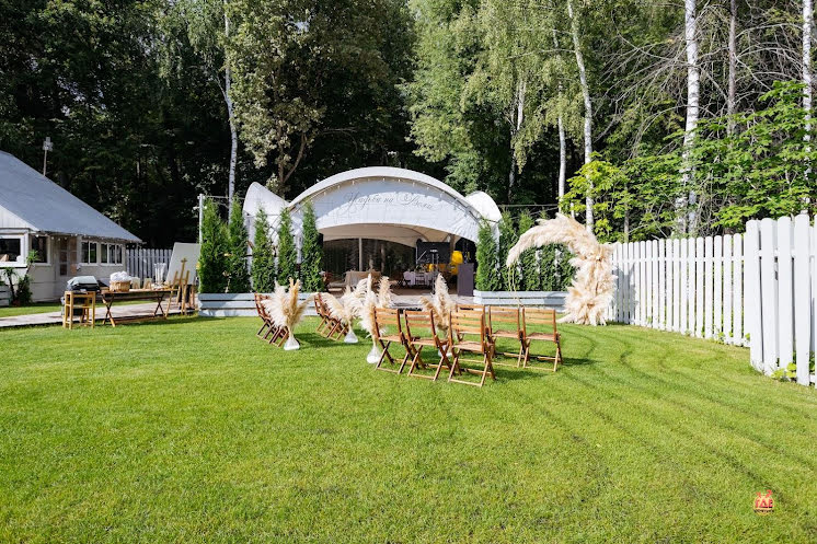 Локация "Шатер" в «Усадьба на Волге» фотография №6